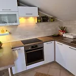 Panorama 아파트 *