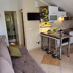 Panorama 아파트 *