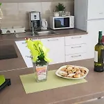 Panorama 아파트 *