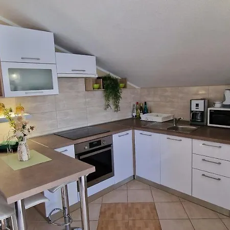 شقة Panorama تروغير